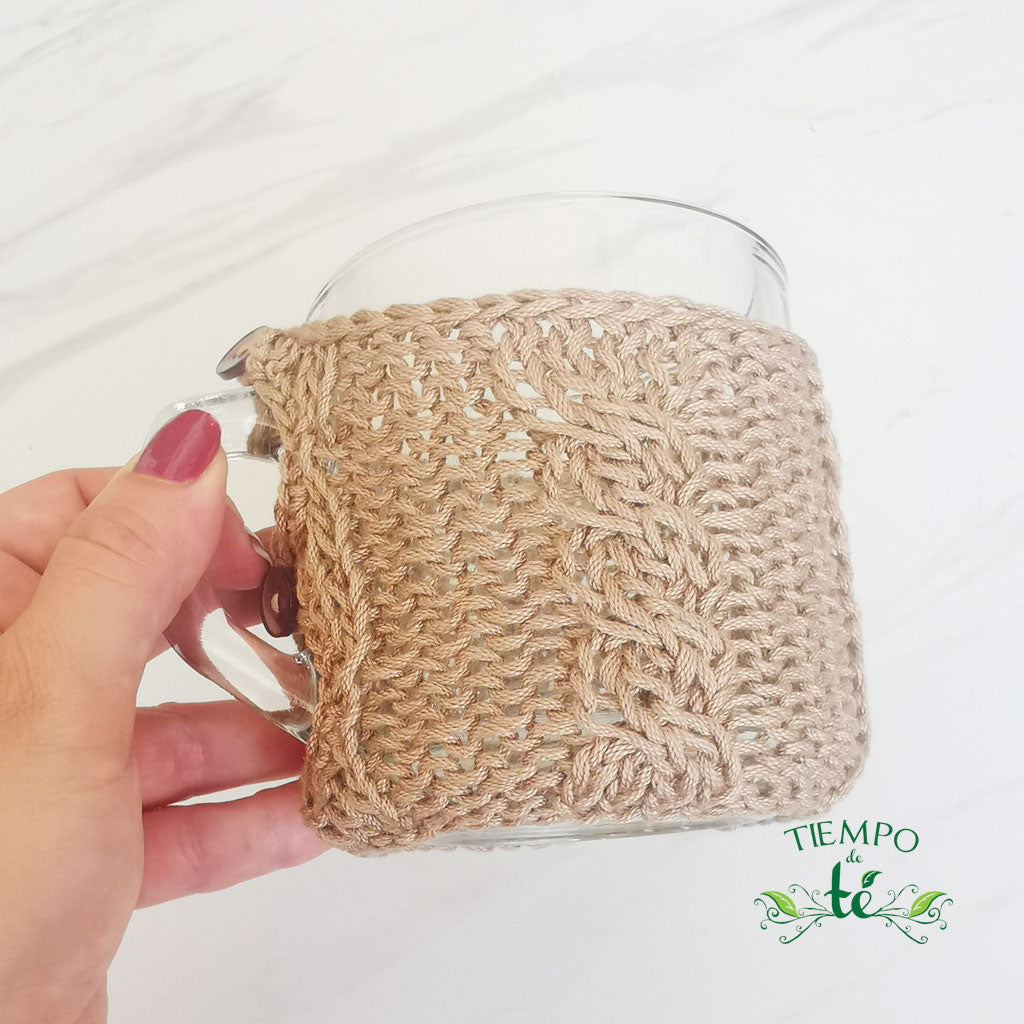 Taza con sweater