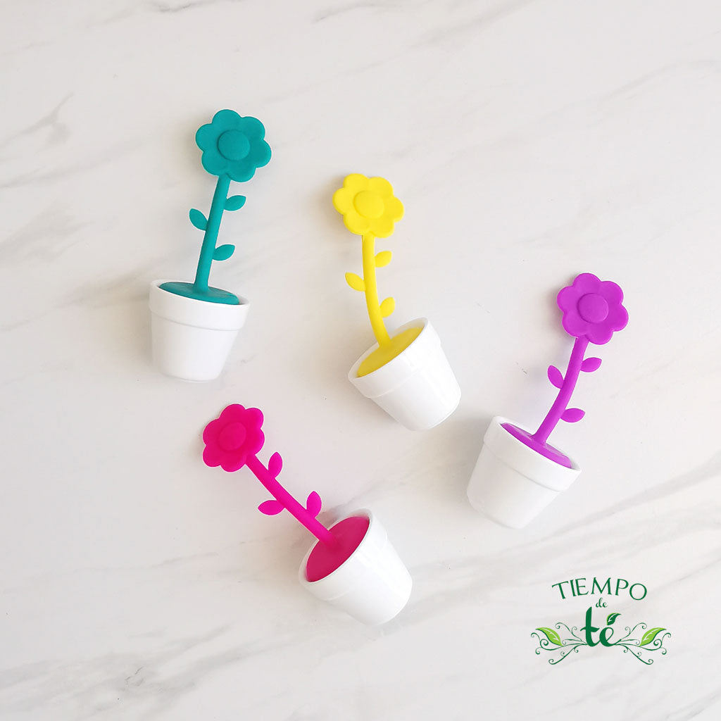 Infusor flor con maceta